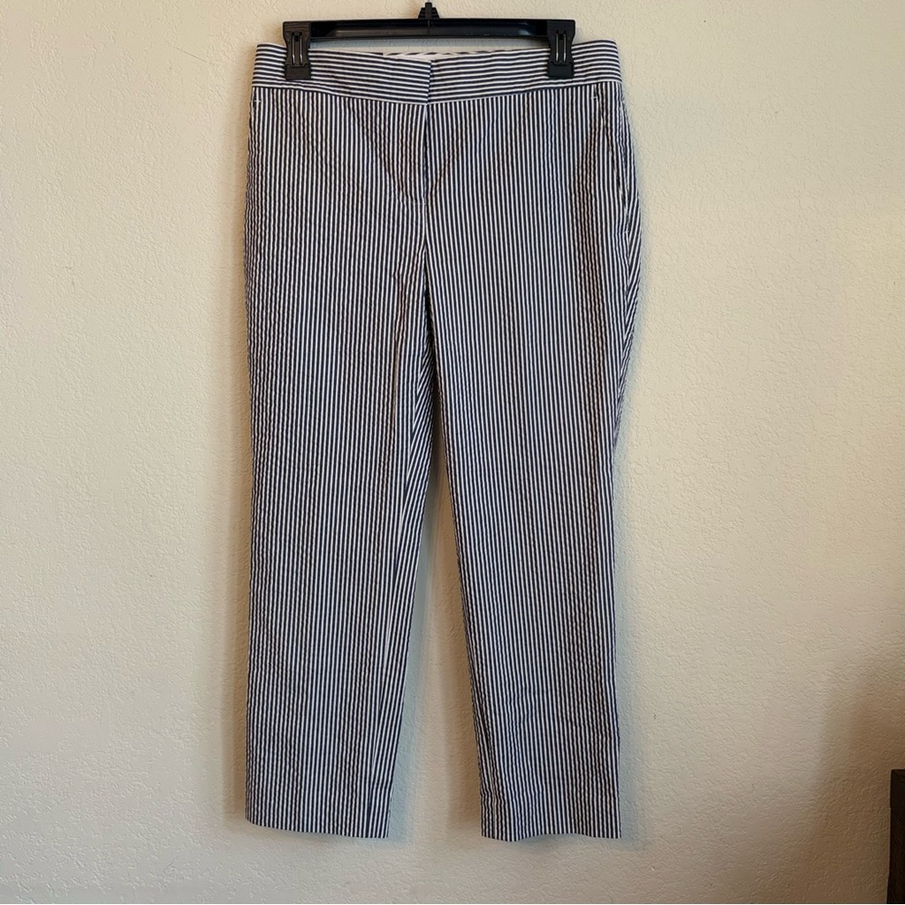 NWT Women’s Ann Taylor ‘Devin’ Seersucker Striped Navy and White Pants, Sz. 2P
